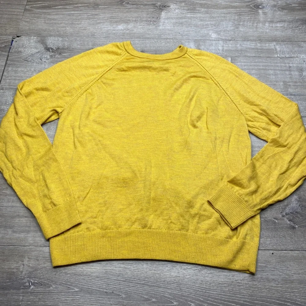 Banana Republic Sweater Mens XL Yellow 100% Merino Wool Crew Neck Raglan Knit